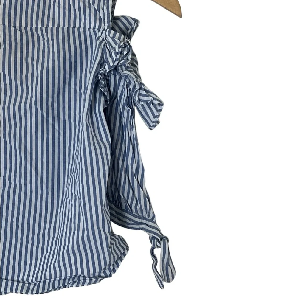 Arizona | Striped cold shoulder button froth shirt girl’s size 7/8